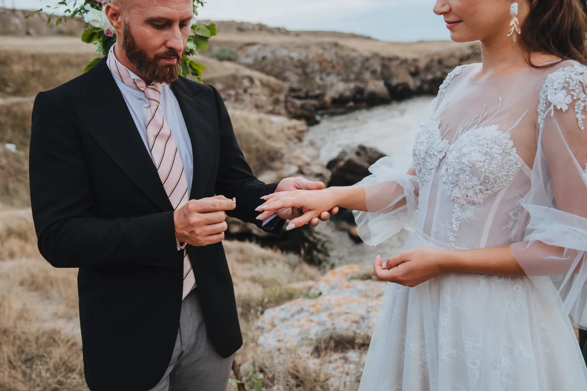 Jakie zdjęcia są najważniejsze podczas ślubu - lista must-have dla pary młodej